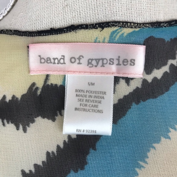 BAND OF GYPSIES | Print Kimono Cardigan - Picture 5 of 7